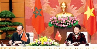 Củng cố, phát triển quan hệ hữu nghị, hợp tác nhiều mặt với Maroc