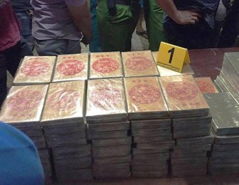 TP.HCM bắt giữ thêm xe ma túy 'cực khủng' do người nước ngoài vận chuyển