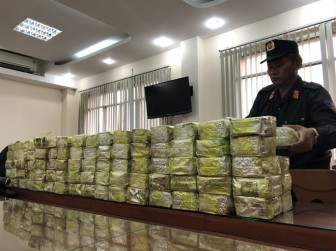 Bắt khẩn cấp kẻ cầm đầu đường dây mua bán hơn 570kg ma túy