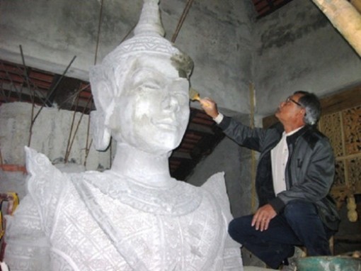 Nghệ thuật đắp tượng ở chùa Khmer Nam Bộ