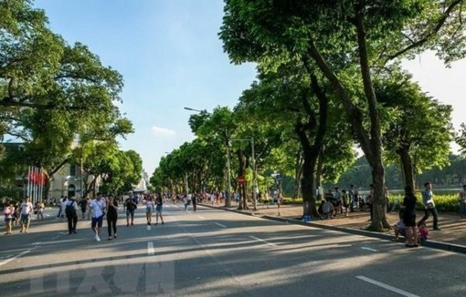 Bắc Bộ trưa chiều trời nắng, Trung Bộ nắng nóng cục bộ