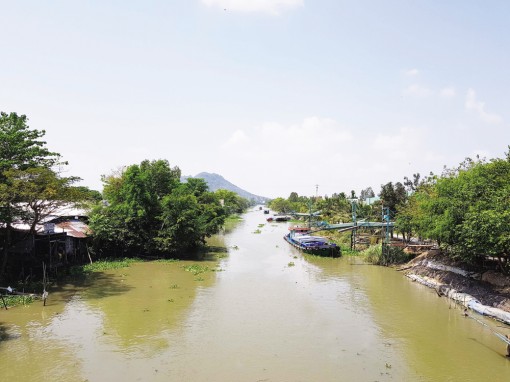 Ứng phó xâm nhập mặn