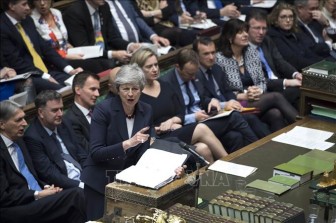 Thủ tướng Anh đề nghị EU tiếp tục lùi thời hạn Brexit