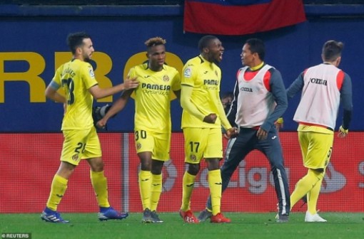 Messi, Suarez giúp Barca thoát hiểm ngoạn mục trước Villarreal