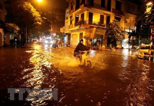 Chiều tối và đêm 3-4: Mưa, dông diễn ra ở các khu vực trong cả nước