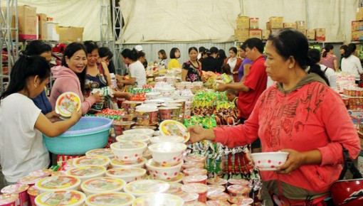 10 năm thực hiện cuộc vận động "Người Việt Nam ưu tiên dùng hàng Việt Nam”