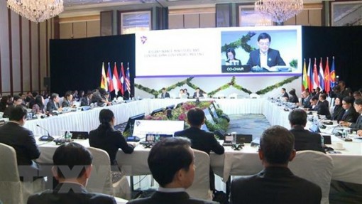 AFMM sẽ nhấn mạnh việc hợp tác dùng tiền nội khối trong đầu tư