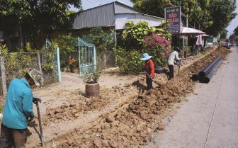 “Phủ” nước sạch sinh hoạt ở huyện cù lao Phú Tân