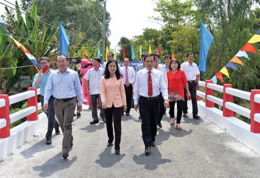 Phong trào cất cầu nông thôn ở huyện Châu Thành