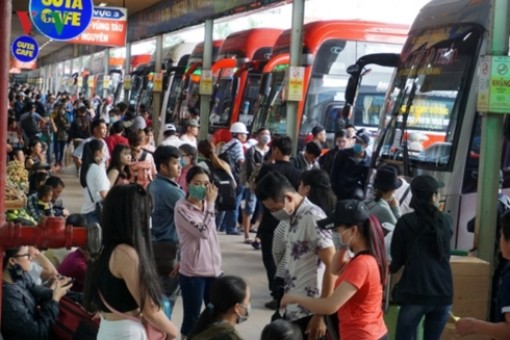 Thủ tướng yêu cầu đảm bảo trật tự an toàn giao thông dịp lễ 30-4 - 1-5