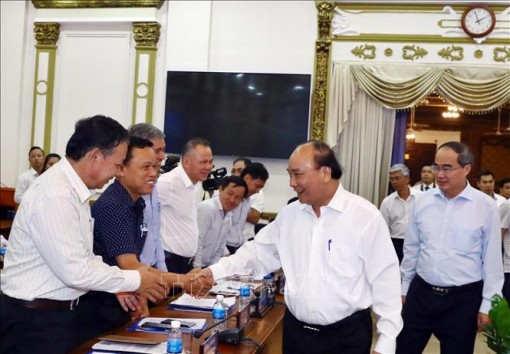 Thủ tướng Nguyễn Xuân Phúc làm việc với lãnh đạo TP Hồ Chí Minh