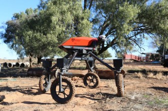 Robot AI làm nông ở Úc