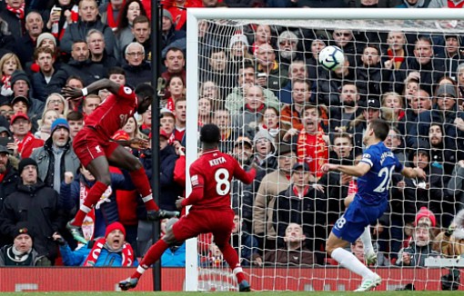 Liverpool đánh bại Chelsea, rộng cửa tới ngôi vô địch