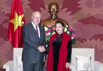 Chủ tịch Quốc hội Nguyễn Thị Kim Ngân tiếp Đoàn Thượng viện Hoa Kỳ