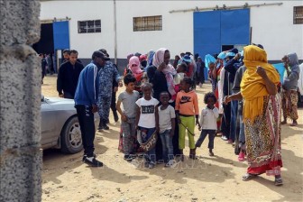 Liên hợp quốc bắt đầu sơ tán người tị nạn từ Libya sang Niger
