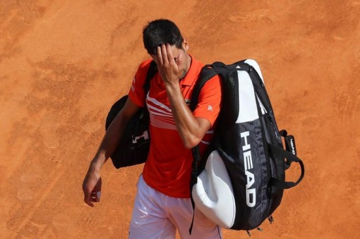 Djokovic bất ngờ bị đánh bại ở tứ kết Monte Carlo