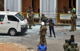 Ít nhất đã có 160 người thiệt mạng trong các vụ nổ tại Sri Lanka