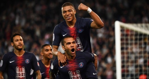 PSG đăng quang Ligue 1 và đón nhận niềm vui kép