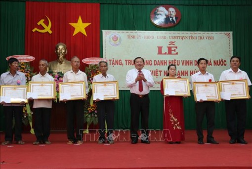 Trà Vinh phong tặng, truy tặng 54 danh hiệu 'Bà mẹ Việt Nam Anh hùng'