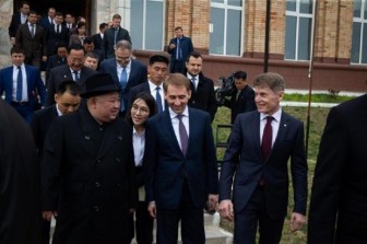 Nhà lãnh đạo Triêu Tiên đến Vladivostok bắt đầu thăm Nga