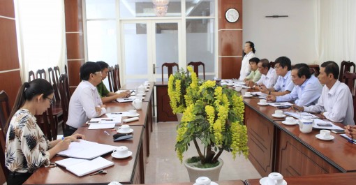 Họp bàn giải quyết dứt điểm tình trạng học sinh đánh bạn tại Trường THCS Mỹ Thới