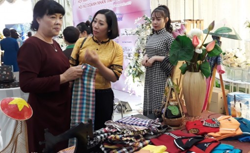 Tưng bừng Lễ hội văn hóa ẩm thực dân gian và sản phẩm truyền thống