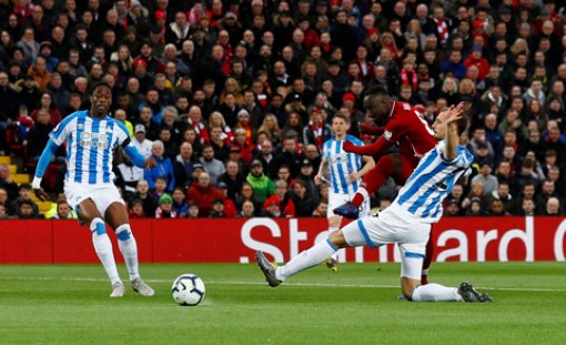 Liverpool “hủy diệt” Huddersfield, HLV Klopp nói gì?