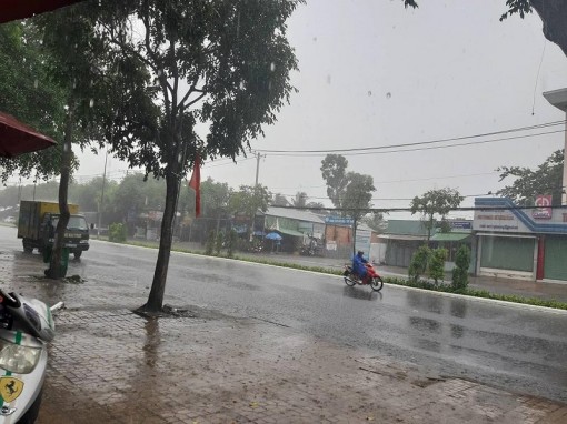 Xuất hiện mưa trên diện rộng ở ĐBSCL