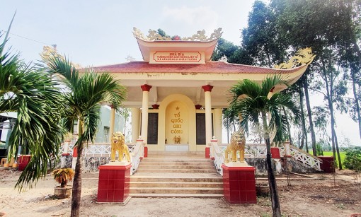Tháng 4 về thăm xã Cần Đăng anh hùng