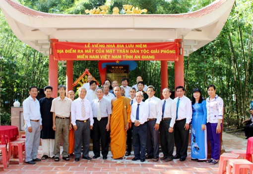 Nơi hiệu triệu con tim vùng lên chống giặc