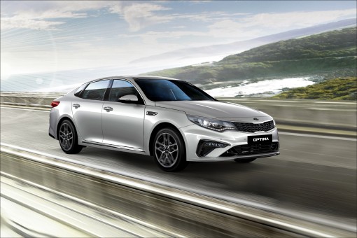 Kia Optima mới đã có tại Việt Nam với 2 phiên bản khác biệt