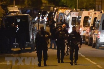 Vụ bắt con tin tại Pháp: Cảnh sát bắt giữ tay súng 17 tuổi