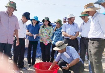 Bí thư Tỉnh ủy Võ Thị Ánh Xuân khảo sát tiến độ thực hiện dự án nuôi trồng thủy sản công nghệ cao Bình Phú