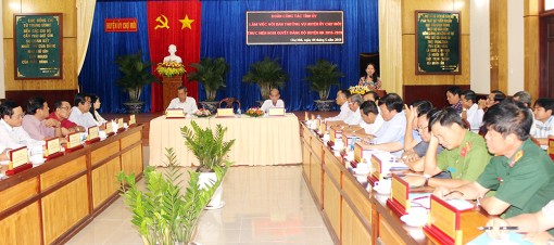 Bí thư Tỉnh ủy Võ Thị Ánh Xuân làm việc với huyện Chợ Mới