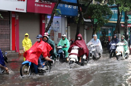 Thời tiết ngày 21-5: Mưa dông diện rộng, khả năng xảy ra lốc, sét, mưa đá