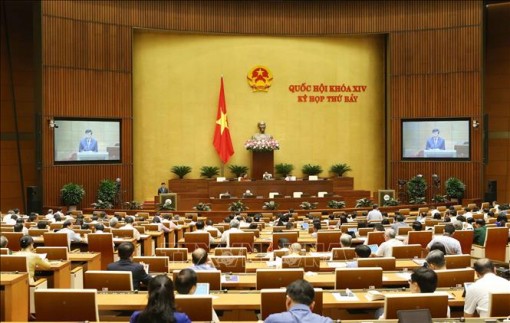 Kỳ họp thứ 7, Quốc hội khóa XIV: Thảo luận 3 dự án Luật