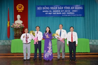 HĐND tỉnh khóa IX bầu ông Nguyễn Thanh Bình giữ chức Chủ tịch UBND tỉnh, nhiệm kỳ 2016-2021
