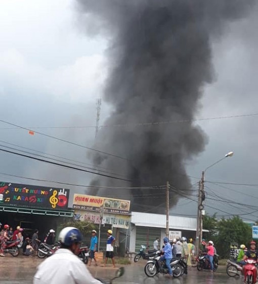 Long An: Cháy dãy phòng trọ, thiệt hại nhiều tài sản