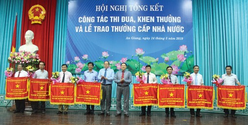 Phát huy sức mạnh phong trào thi đua yêu nước