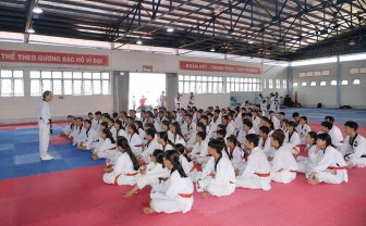 Bồi dưỡng chuyên môn cho 120 huấn luyện viên, hướng dẫn viên, võ sinh môn Taekwondo
