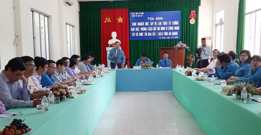 Nâng cao học tập và làm theo Bác ở mỗi công đoàn viên