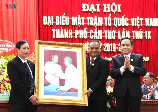 Cần Thơ có tân Chủ tịch Mặt trận Tổ quốc 41 tuổi