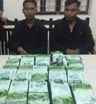 Phá đường dây vận chuyển, buôn bán ma túy từ Lào