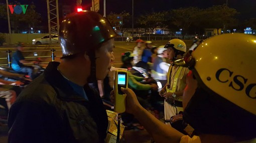 Long An tước bằng lái 346 trường hợp vi phạm giao thông