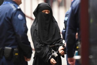 Australia: Nữ sinh Bangladesh tấn công khủng bố gia đình chủ nhà