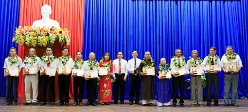 Những “bông hoa đẹp” của “vườn hoa” Long Xuyên