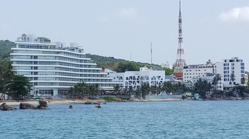 Phú Quốc hướng tới phát triển toàn diện, bền vững