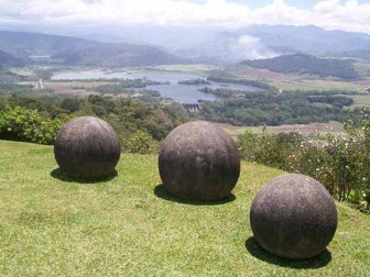 Những quả cầu khổng lồ bí ẩn nhất thế giới, khoa học vẫn không thể giải thích được