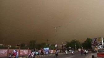 Ít nhất 16 người chết do bão cát và sấm sét tại miền Bắc Ấn Độ