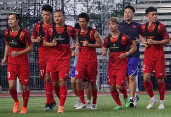 Tuyển Việt Nam đá chung kết King's Cup, bất ngờ đội hình ra sân
